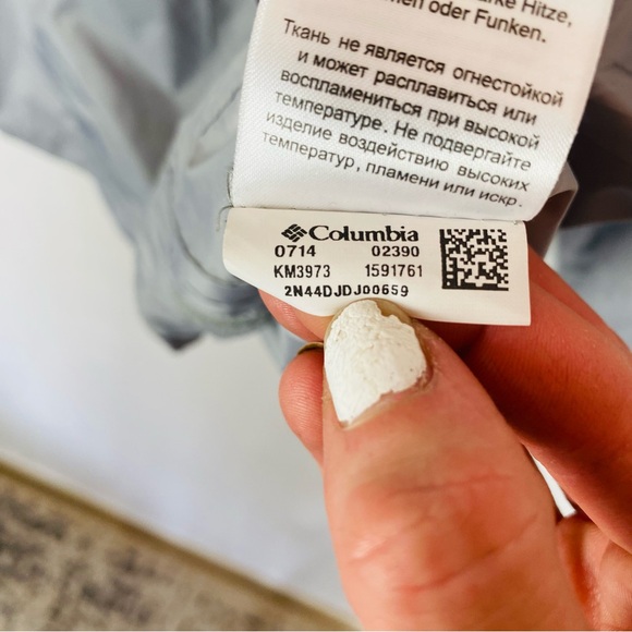 Columbia Packable Reflective Waterproof Gray Windbreaker Jacket - Picture 7 of 7